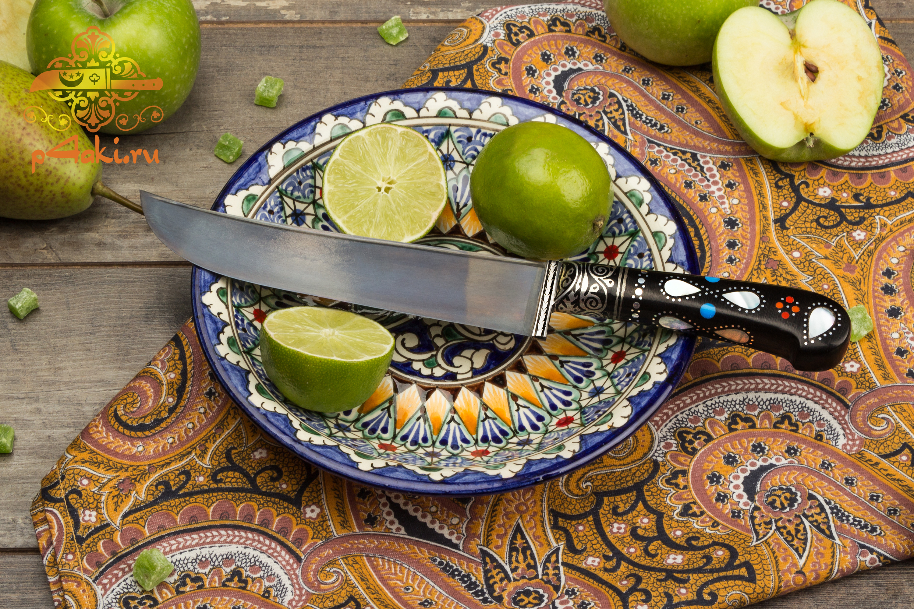 Узбекский нож пчак "Восьмерка", (монтаж всадной «сукма даста» — рукоятка из эбонита.) со вставками перламутра (садаф) и чермяхи, «гюльбанд» — олово, мельхиор